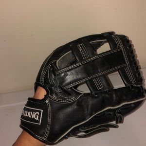 11.5 inch Spalding Baseball Glove